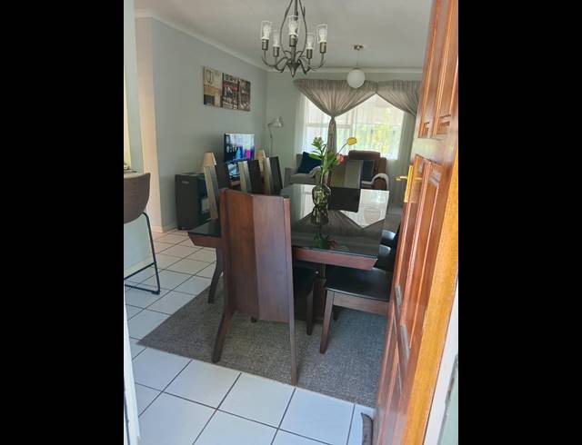 2 BEDROOM APARTMENT TO LET IN NORTH RIDING